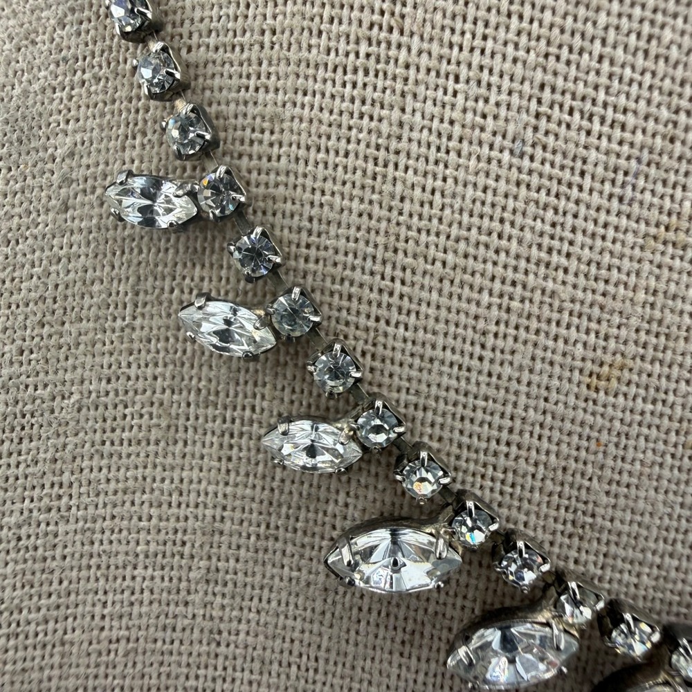 Vintage Rhinestone Necklace Silver Tone Wedding Prom Formal Classic 16" - Picture 3 of 10